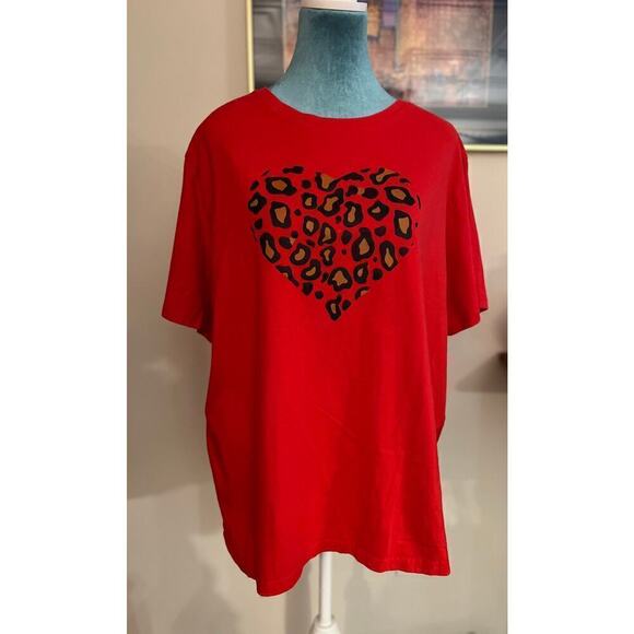 Cute Red T-shirt, animal print heart - Picture 1 of 5